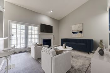 Spacious living room